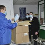 Предприниматели обеспечили волонтеров Башкирии масками и антисептиками