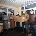 Депутаты и предприниматели передали мичуринской больнице лекарства и маски