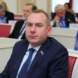 Пензенский депутат закупил тонометры для межрайонной больницы