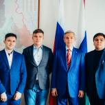 Студенты-медики и волонтеры «Молодой Гвардии» получили награды