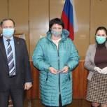 В Суземке вручили партийные билеты новым членам "Единой России"