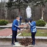 В Унече привели в порядок памятник воину Великой Отечественной войны