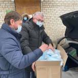 Игорь Сапко передал партию средств индивидуальной защиты медикам Пермского района