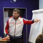Анатолий Казанцев провел «Классную встречу» с учениками Миасской школы №1