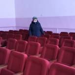 В Кузнецком районе активисты партии проверили качество ремонтных работ в школе села Поселки
