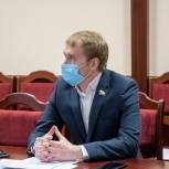 Депутаты поддержали законопроект «О молодежной политике в Кировской области» в первом чтении