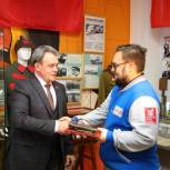 Валерий Лидин передал в дар Музею молодежи Пензенской области военные реликвии