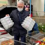 Волонтеры «Единой России» передали фрукты и чайные наборы в ковид-госпитали по всей стране