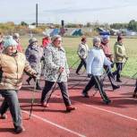 Сторонники «Единой России» провели в регионах акции, посвященные активному долголетию