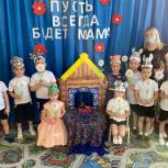 Единороссы Бессоновского района отметили День матери