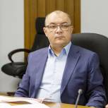 Вячеслав Куликов поздравил аграриев своего округа с профессиональным праздником