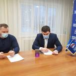 Единороссы посодействовали жителю Ноябрьска в решении жилищного вопроса