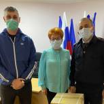 Краснодарские единороссы поздравили участковых с профессиональным праздником