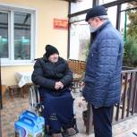 Валерий Лидин поздравил с государственным праздником Почетного гражданина Пензенской области Александра Дручкова