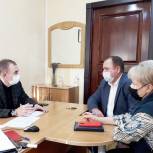 Развитие образования, культуры и туризма обсудили с депутатом ЗСК в Динском районе