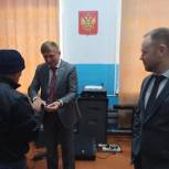 Депутаты ЗСК помогли медикам Апшеронского района