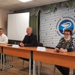 Владимир Павлов обсудил развитие волонтерства в Троицком районе со студентами