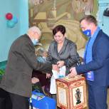 В Кигинском районе партийцы поздравили с 95-летием ветерана Великой Отечественной войны