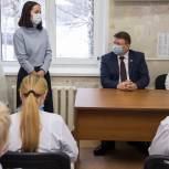Депутаты-единороссы городской Думы усилят работу в волонтерском центре партии