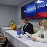 Депутат Облдумы Сергей Попов провел прием граждан в Валуйках