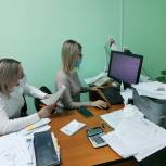 Волонтеры «Единой России» помогают жителям Камешковского района