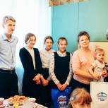Ко Дню матери «Единая Россия» объявила фотоконкурс «Ангел по имени Мама»