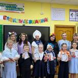 Кировские школьники приняли участие в конкурсе «Времена года»