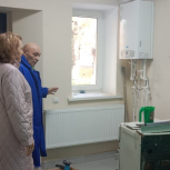 Партийный десант проверил ход строительных и ремонтных работ на объектах здравоохранения в Кочубеевском округе