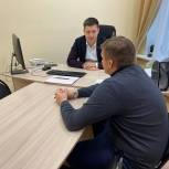Депутат Александр Бондаренко провел прием граждан в Ленинском районе