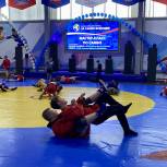 «Единая Россия» организовала для кадетов Новосибирска и Донецка мастер-класс по самбо