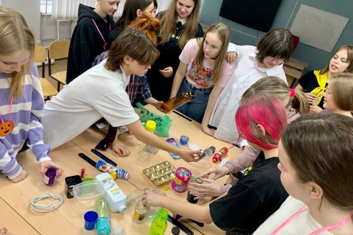 Активисты партпроекта «Чистая страна» провели в Тольятти «Выездную экологическую школу»