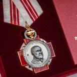 Владимир Путин наградил Орденом Пирогова партийца из Снежинска