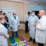 Партийцы Химок проверили исправность нового медицинского оборудования
