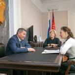 Губернатор Волгоградской области  Андрей Бочаров и Анна Кузнецова провели рабочую встречу