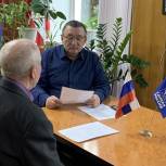 Василий Кравцов поможет решить частные вопросы жителей Аркадакского района