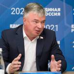 Артем Кавинов: «Добились увеличения финансирования социальной сферы на триллион рублей»