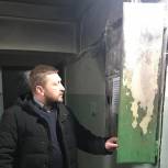 Депутат Совета города Дмитрий Ильин взял на контроль восстановление сгоревшего подъезда