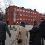 Молодогвардейцы посетили МЭИ в рамках мониторинга ремонтных работ в студенческих общежитиях Москвы