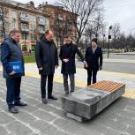 Депутат Мособлдумы Игорь Коханый проверил ход работ по благоустройству сквера в Жуковском