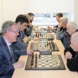 В преддверии Дня сотрудников органов внутренних дел в Советском районе прошёл товарищеский турнир по шахматам