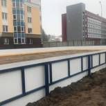 При поддержке «Единой России» в Ульяновске установили новый хоккейный корт