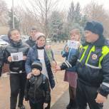 В Степновском округе при поддержке «Единой России» прошли акции ко Дню матери