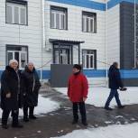 Единороссы Абанского района проверили образовательные объекты