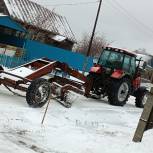 Депутаты «Единой России» помогли жителям справиться с ледяным дождем