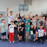 В Лобне при поддержке «Единой России» проходят тренировки по футболу для детей с ограниченными возможностями здоровья