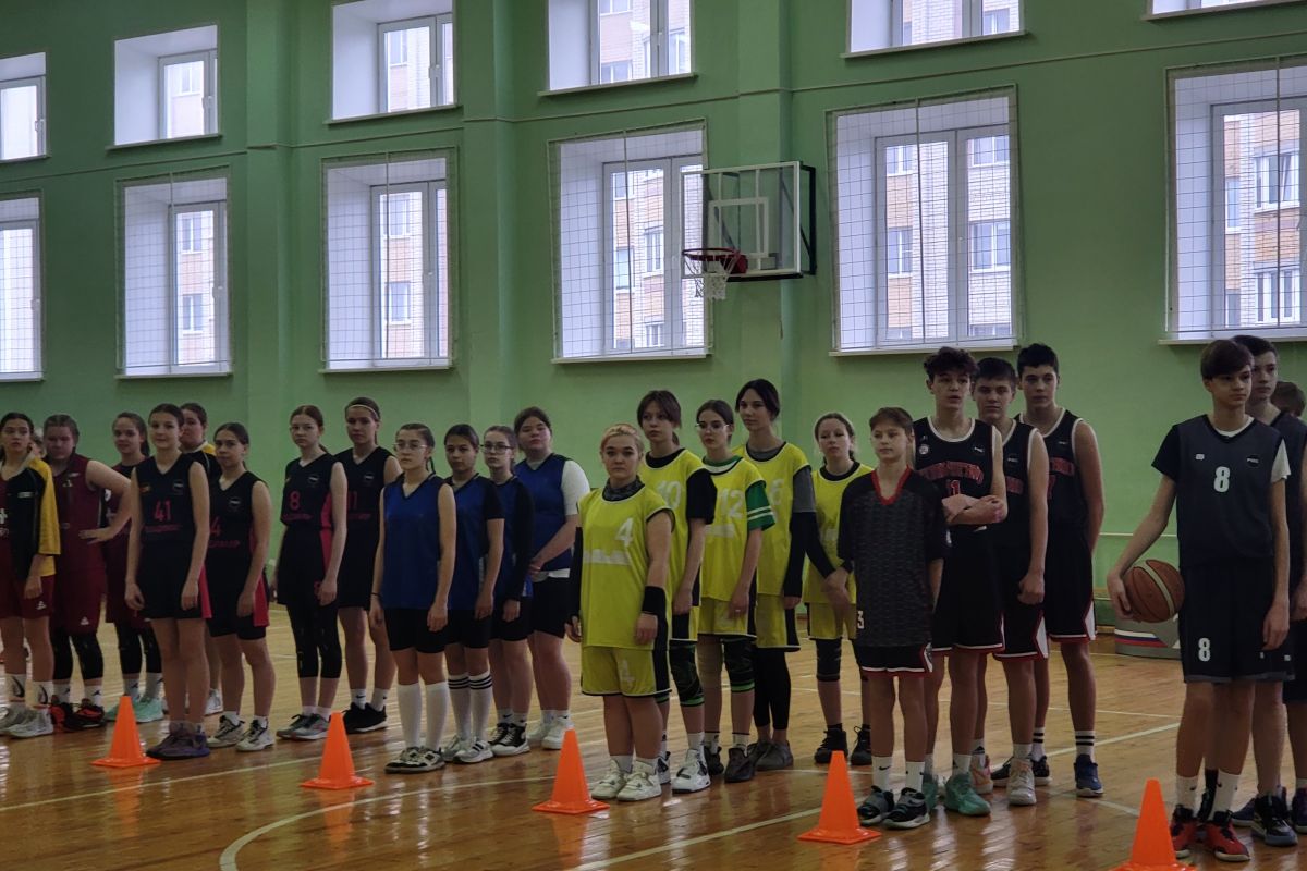 Во Владимире прошел турнир по баскетболу среди школьных команд