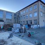 В Херсонской области при поддержке «Единой России» завершается строительство ФОКа и ремонт больницы