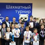 Озерское местное отделение Партии организовало шахматный турнир на Кубок «Единой России»