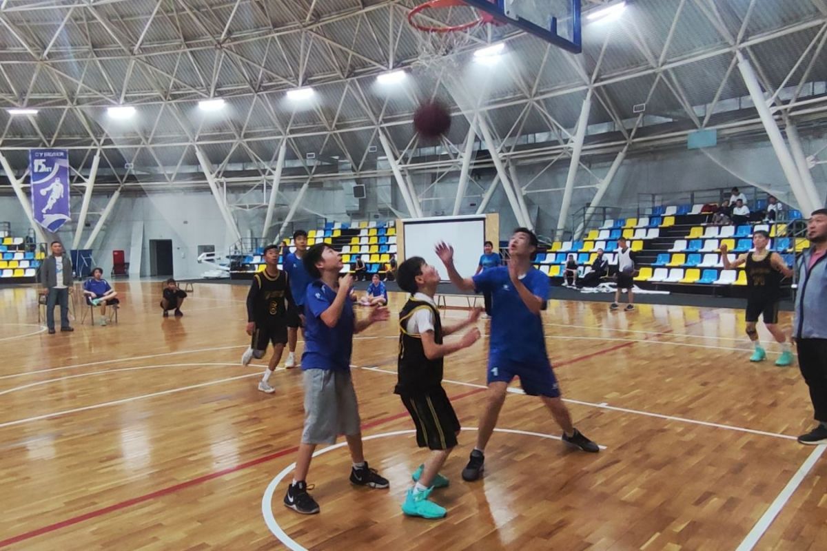 При поддержке «Единой России» проходит открытый Всероссийский фестиваль детского дворового баскетбола 3х3