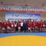 Лучшие самбисты встретились на чемпионате и первенстве Тюменской области в Нижней Тавде